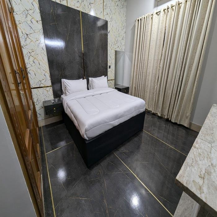 2 Bed Room